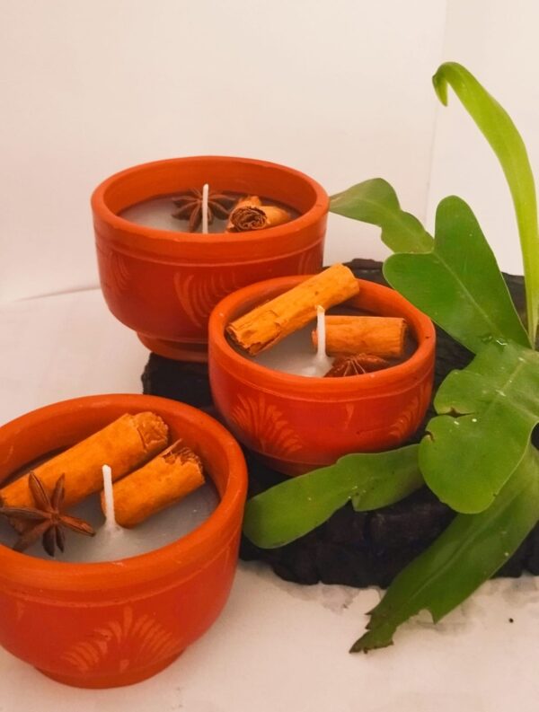 WhatsApp Image 2025-08-15 at 09.11.16 (1) Clayora Candle Pack